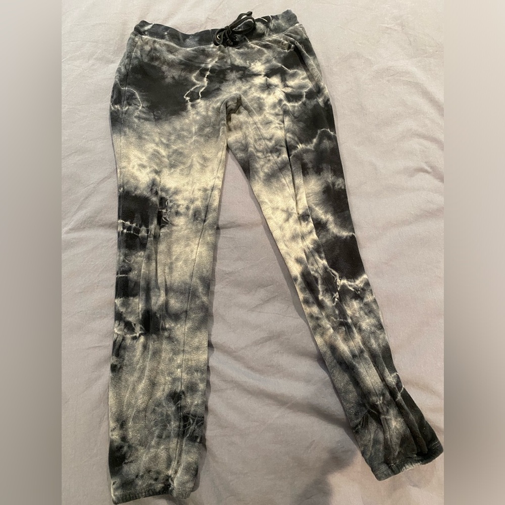 Pam & Gela tie dye joggers size petite